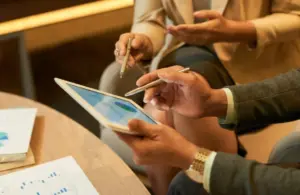 5 Langkah Cerdas Membangun Bisnis di Era Digital-CAHAYA 2