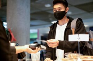 CAHAYA Mengenal Alat Pembayaran Digital di Modern 2