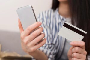 CAHAYA Tren Pembayaran Online Terbaik di Indonesia Untuk Kemudahan Bisnis Anda 03