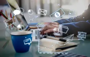 Manfaat Bisnis Digital di Tengah Perubahan Gaya Hidup Konsumen-CAHAYA 2